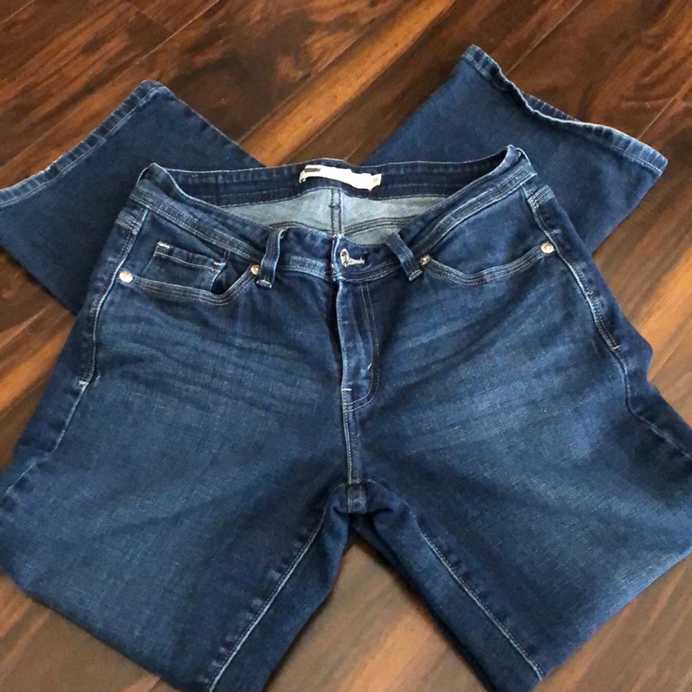 Levi’s 529 boot cut curvy jean size 10